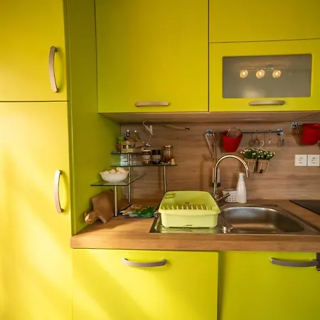 Nebesa So Tudi Na Zemlji Sveti Tomaz