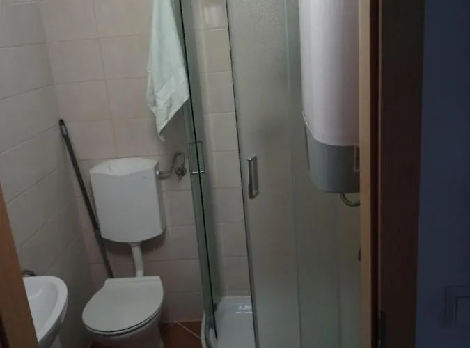 Nebesa So Tudi Na Zemlji Sveti Tomaz